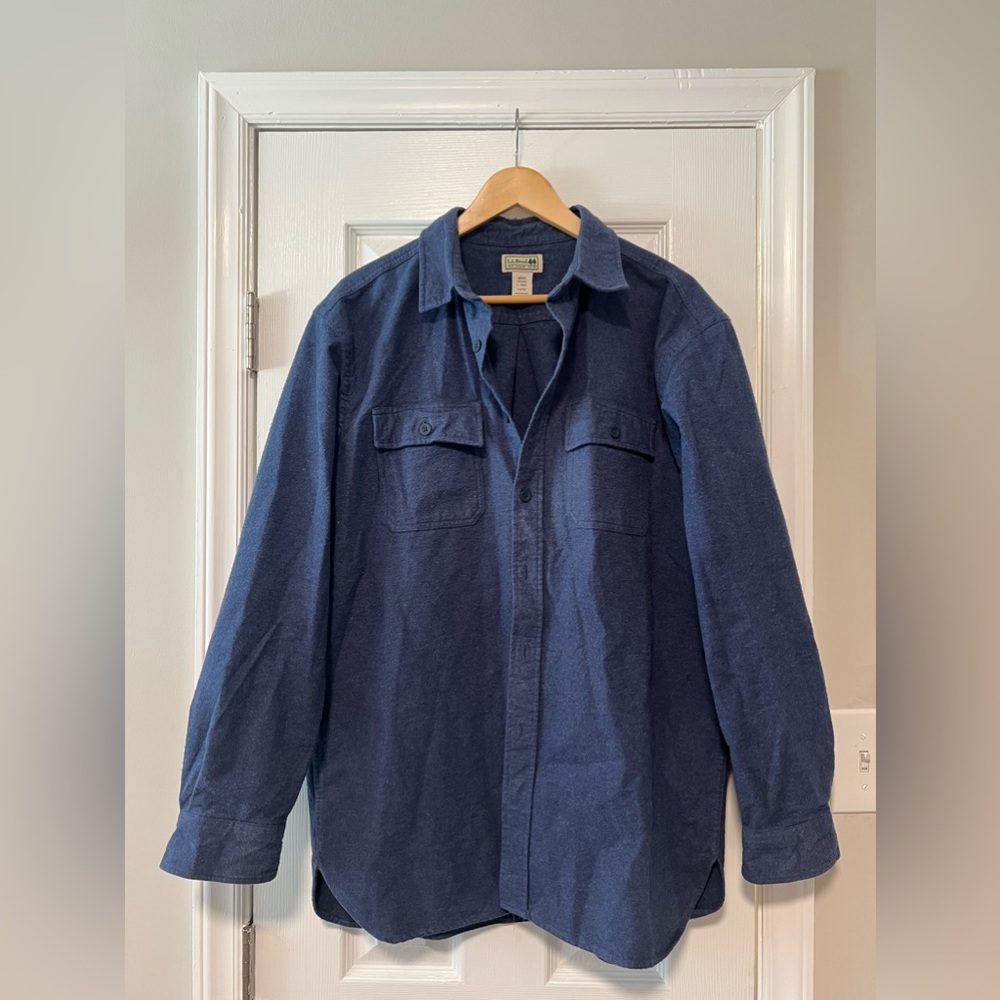 L.L. Bean Men’s Button Down Blue Flannel